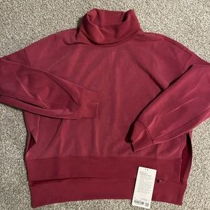 New with tag: Lululemon turtleneck softstreme in size 8
